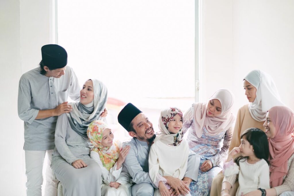 A family celebrating Raya together