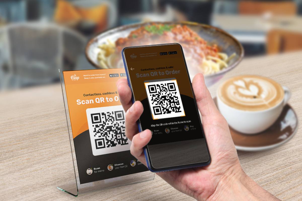 Customer scanning Beeps QR menu from their phone