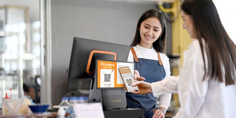 A Malaysian restaurant owner with the StoreHub POS