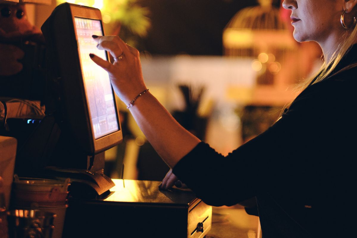 A Malaysian F&B with an old POS system