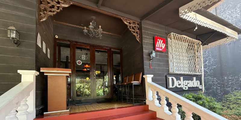 The entrance to Delgado.112