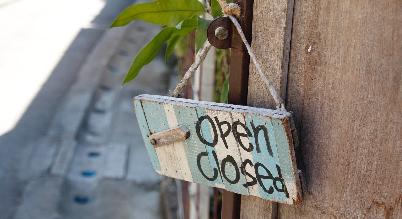 open closed door sign