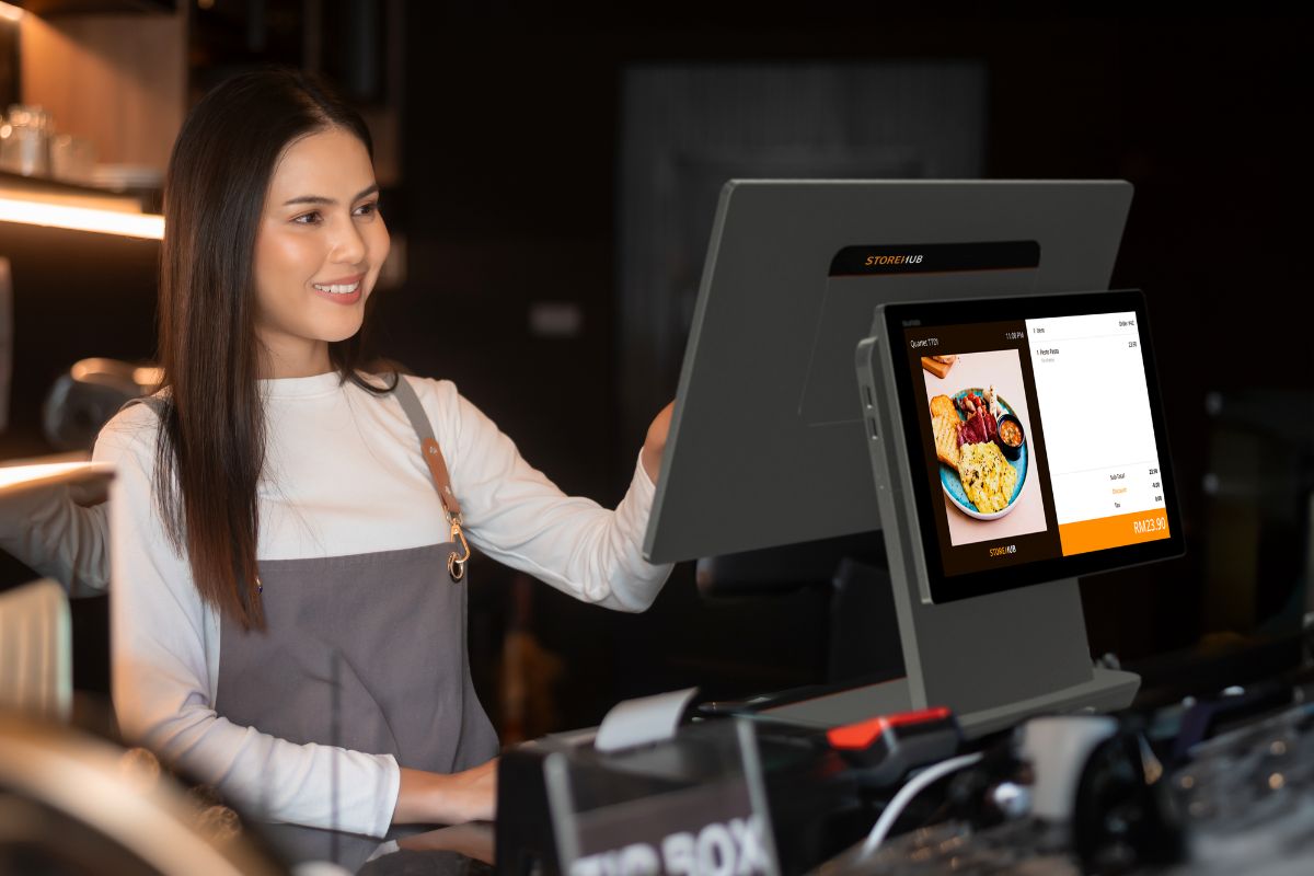A Malaysian business owner with the StoreHub POS